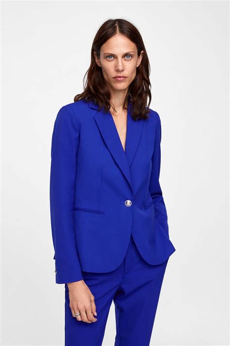 zara blue blazer women.